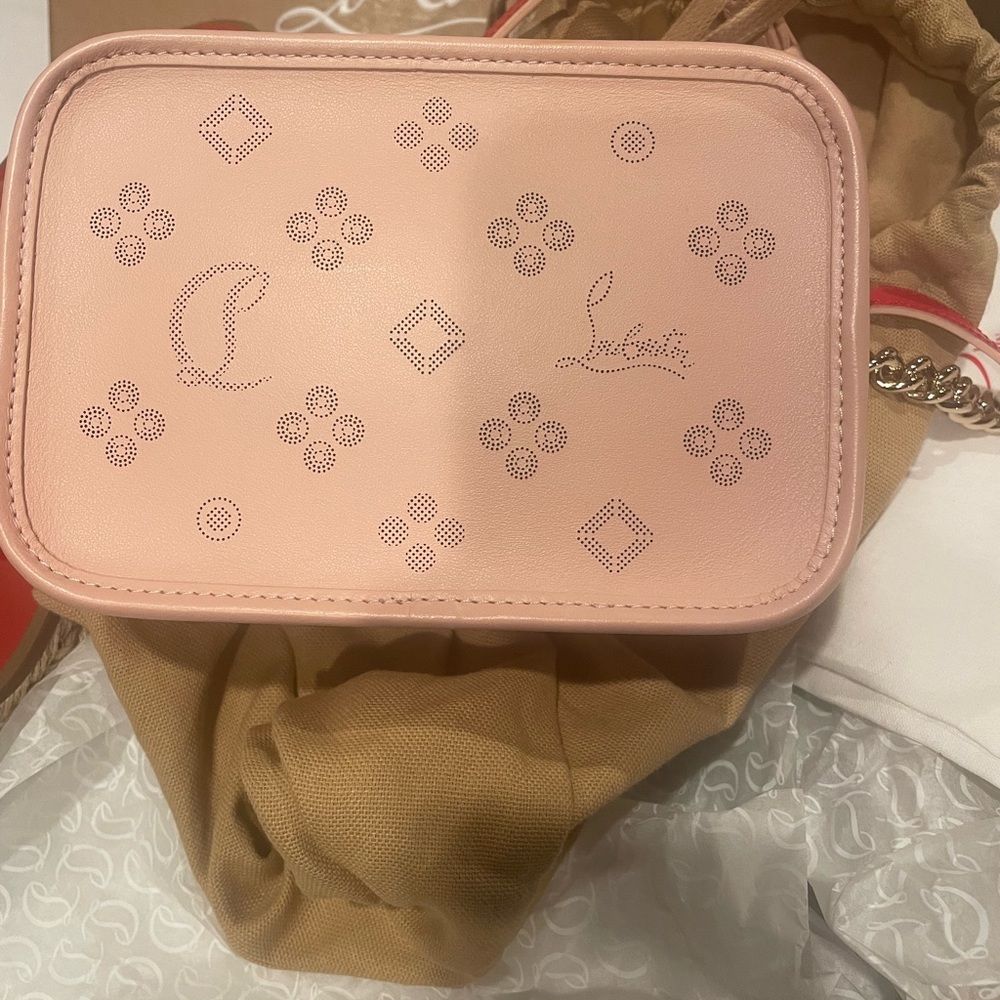 Christian Louboutin RADIOLOUBI Loubinthesky Perforated Chain Crossbody Bag $1250 - Picture 7 of 8